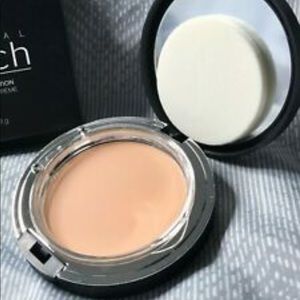 Younique Cream Foundation - Organza